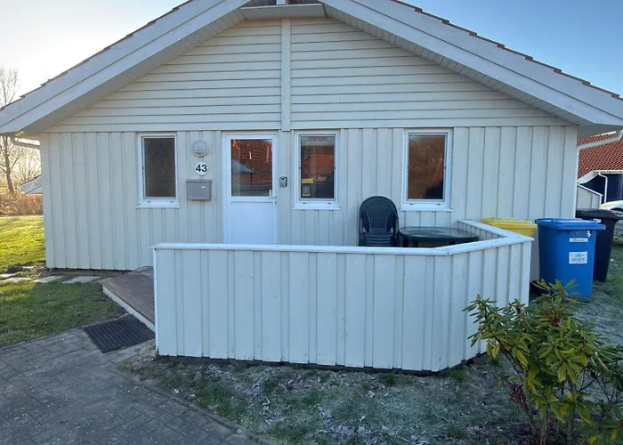Fjordhaus Am - 6 Schlafzimmer, Seeblick, Sauna Und Whirlpool Дом отдыха
